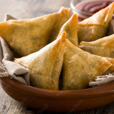 Indische  Reispapier Samosa